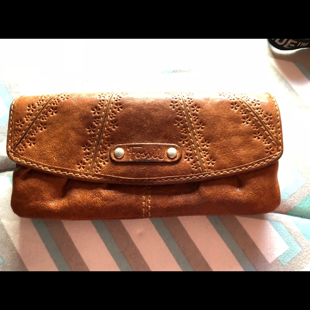 FOSSIL Wallet